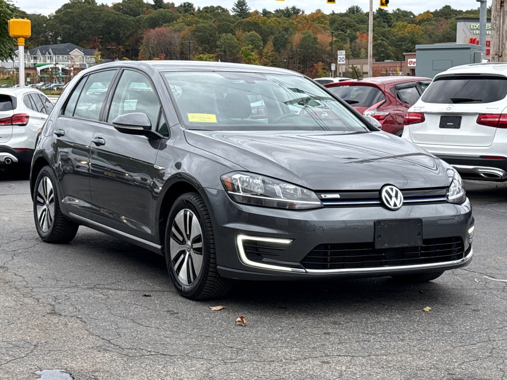 2019 Volkswagen Golf Image 7