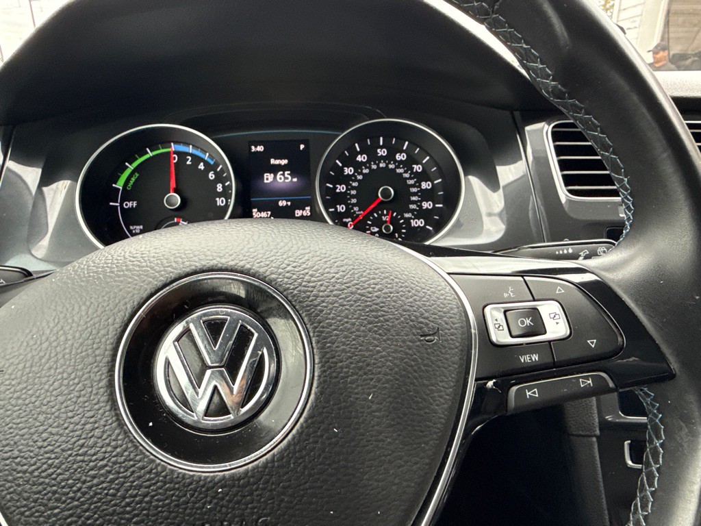 2019 Volkswagen Golf Image 23