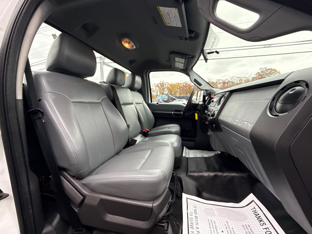 2015 Ford F-350 Image 13