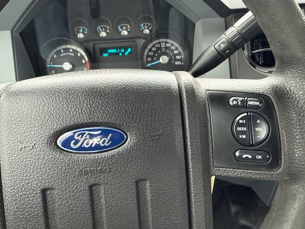 2015 Ford F-350 Image 23