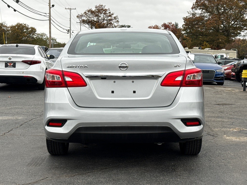 2019 Nissan Sentra Image 4