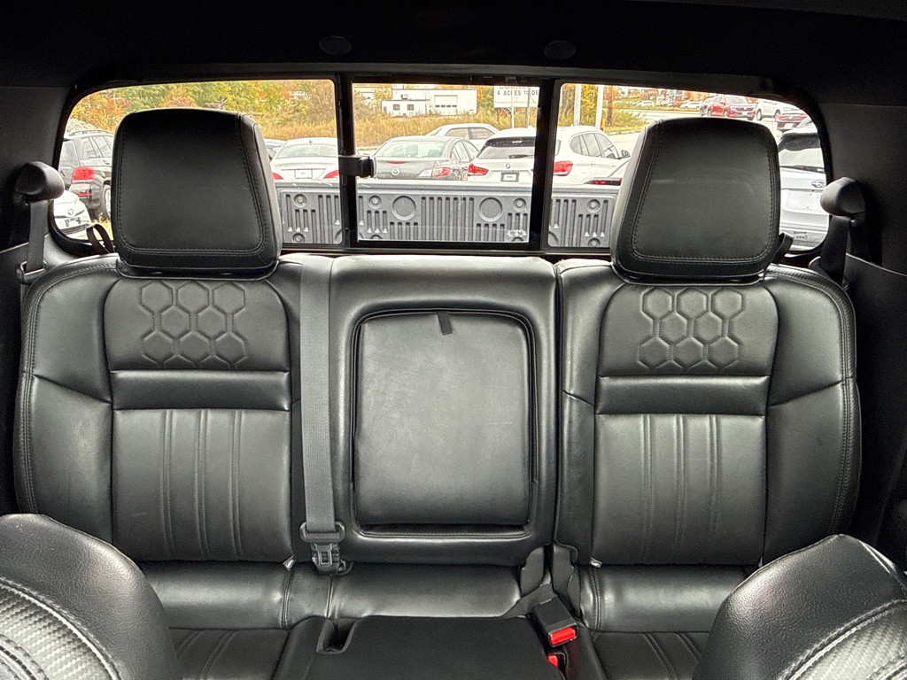2022 Nissan Frontier Image 16