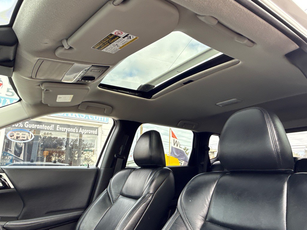 2022 Mitsubishi Outlander Image 21