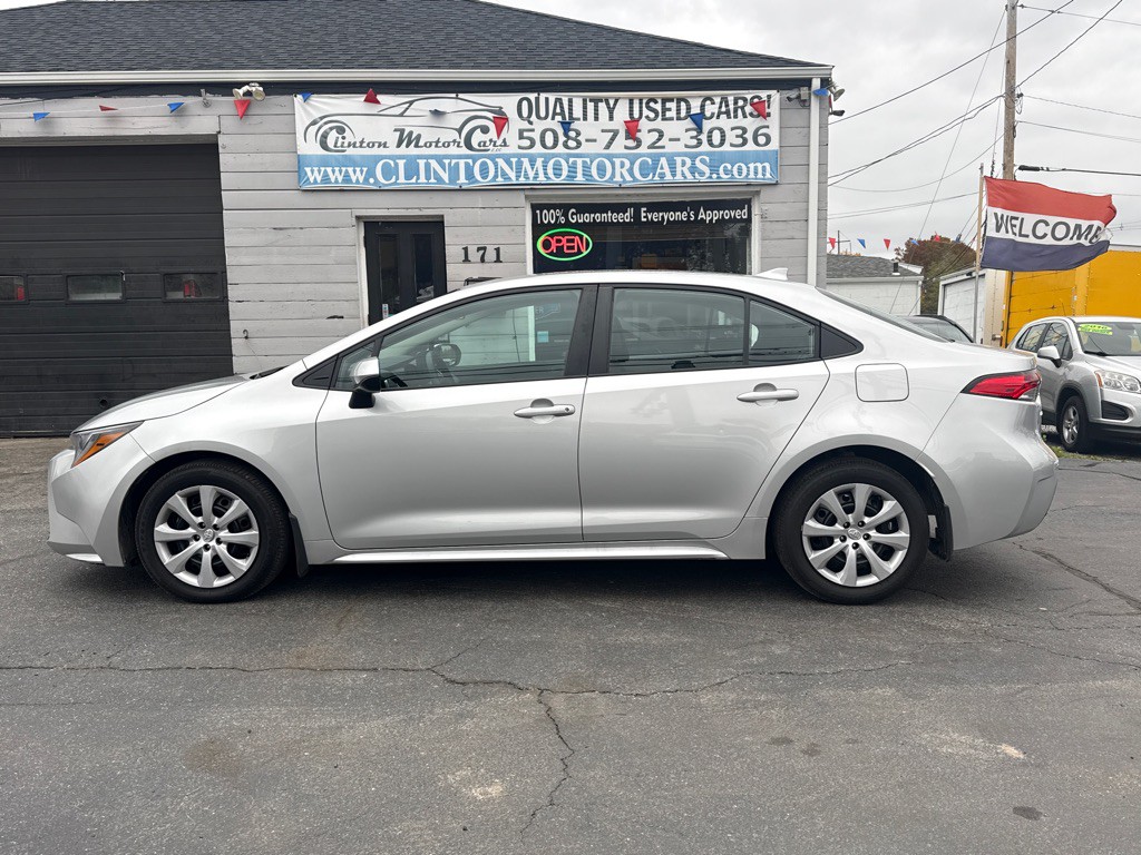 2023 Toyota Corolla Image 2