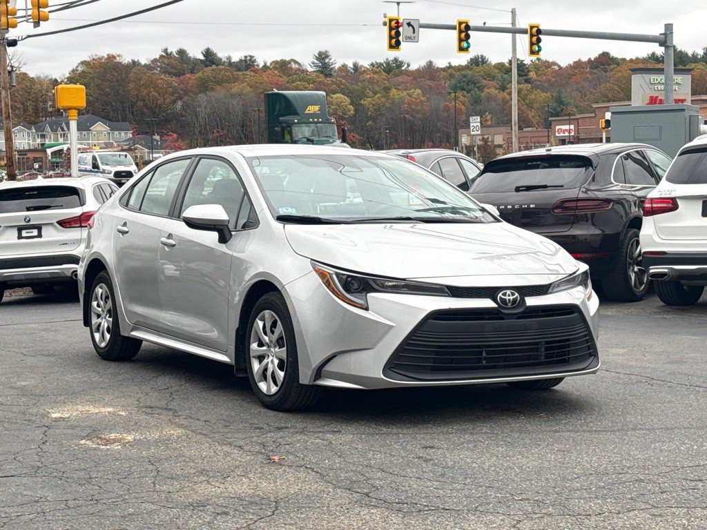2023 Toyota Corolla Image 7