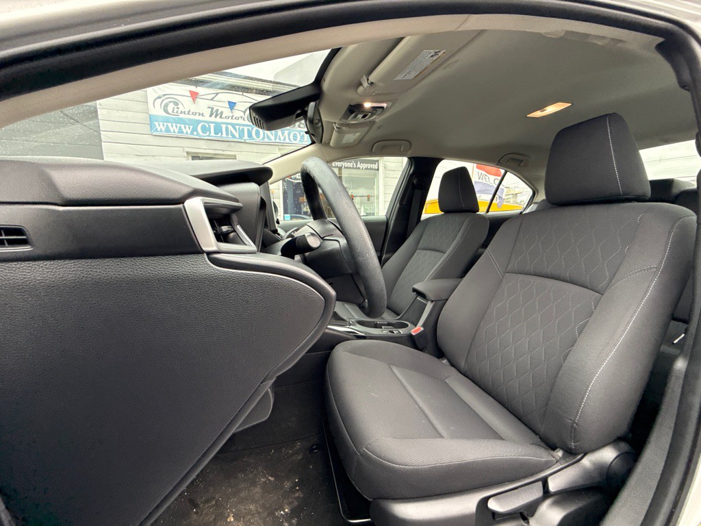 2023 Toyota Corolla Image 15