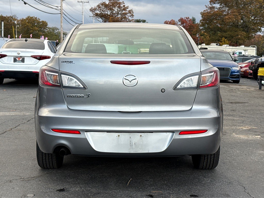 2013 Mazda Mazda3 Image 4