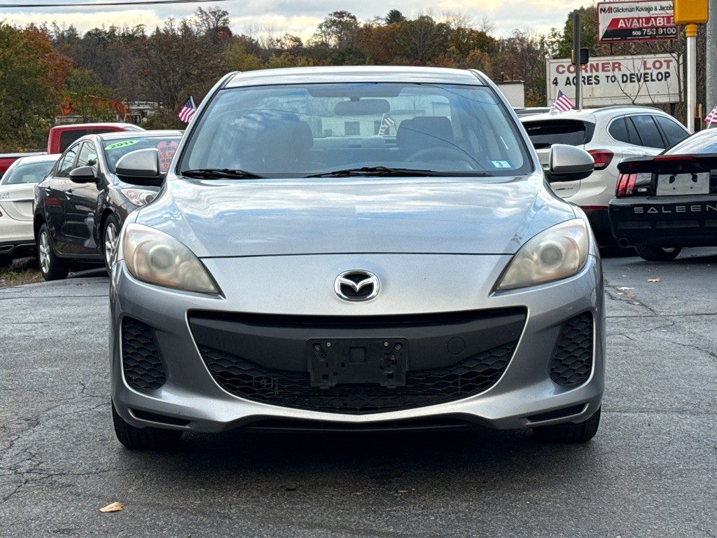 2013 Mazda Mazda3 Image 8