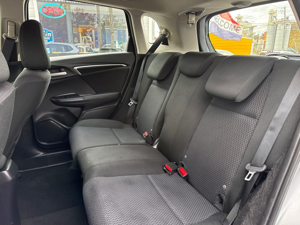 2019 Honda Fit Image 16