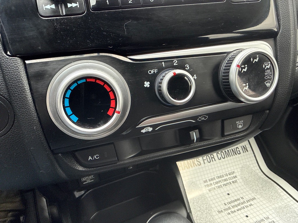 2019 Honda Fit Image 24