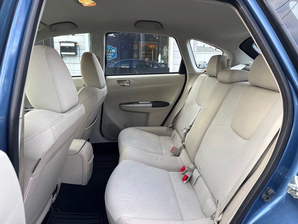 2010 Subaru Impreza Image 17