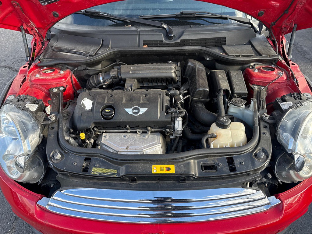 2013 MINI Cooper Image 9