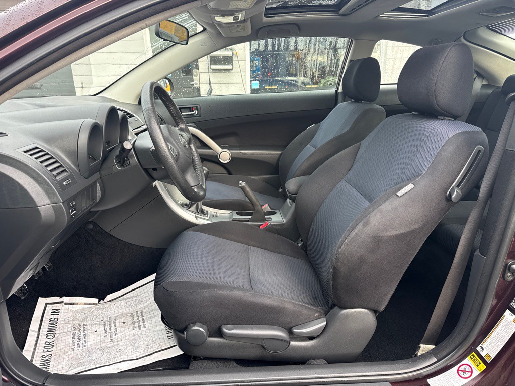 2009 Scion tC Image 9