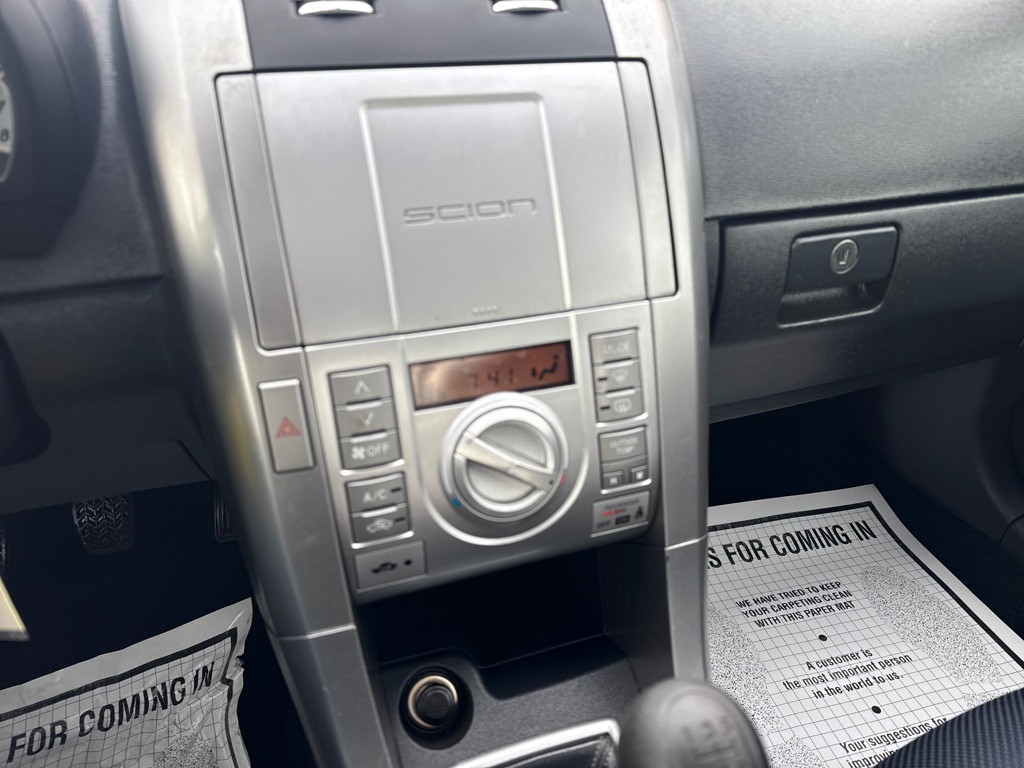 2009 Scion tC Image 23