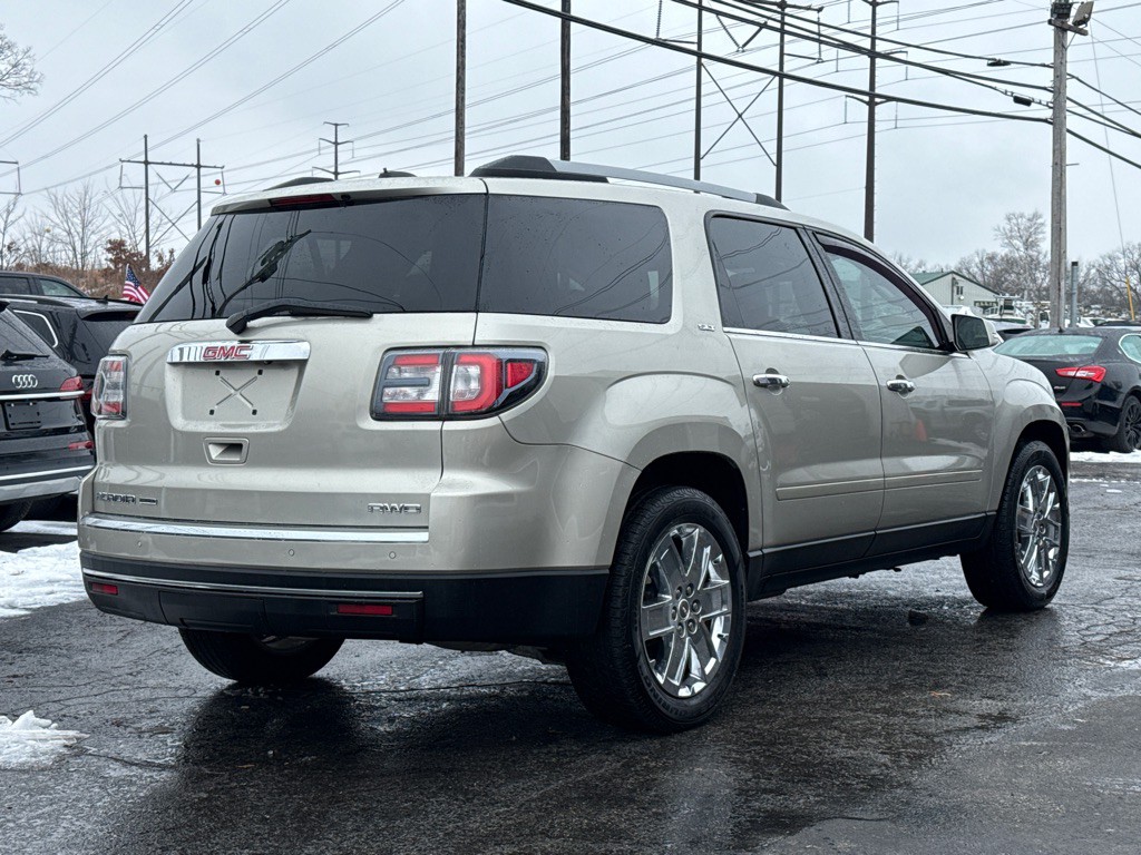 2017 GMC Acadia Image 5