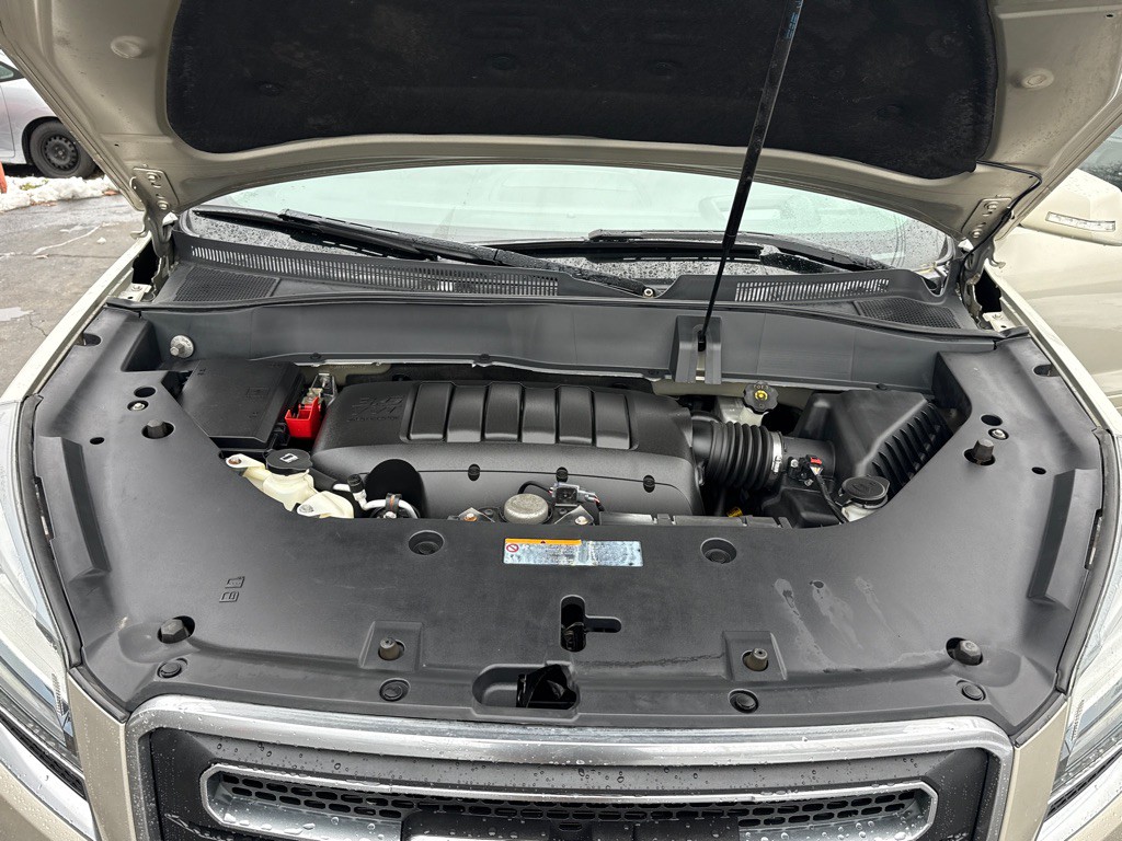 2017 GMC Acadia Image 9