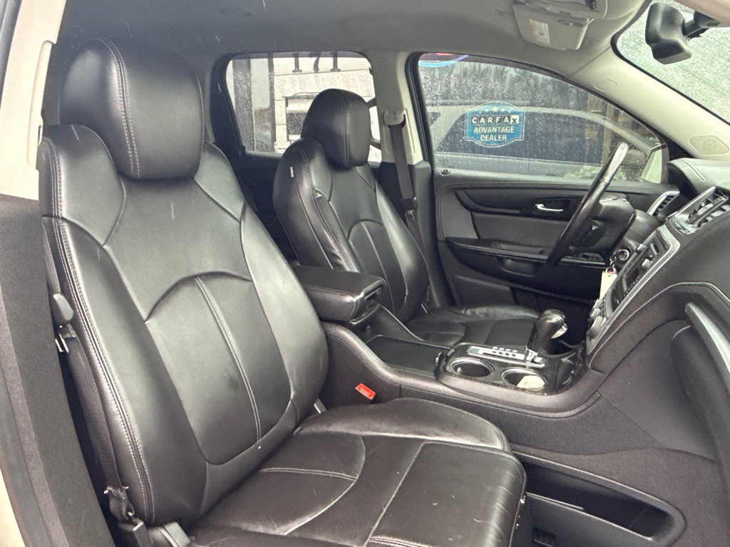 2017 GMC Acadia Image 13