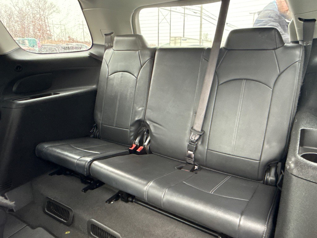 2017 GMC Acadia Image 18