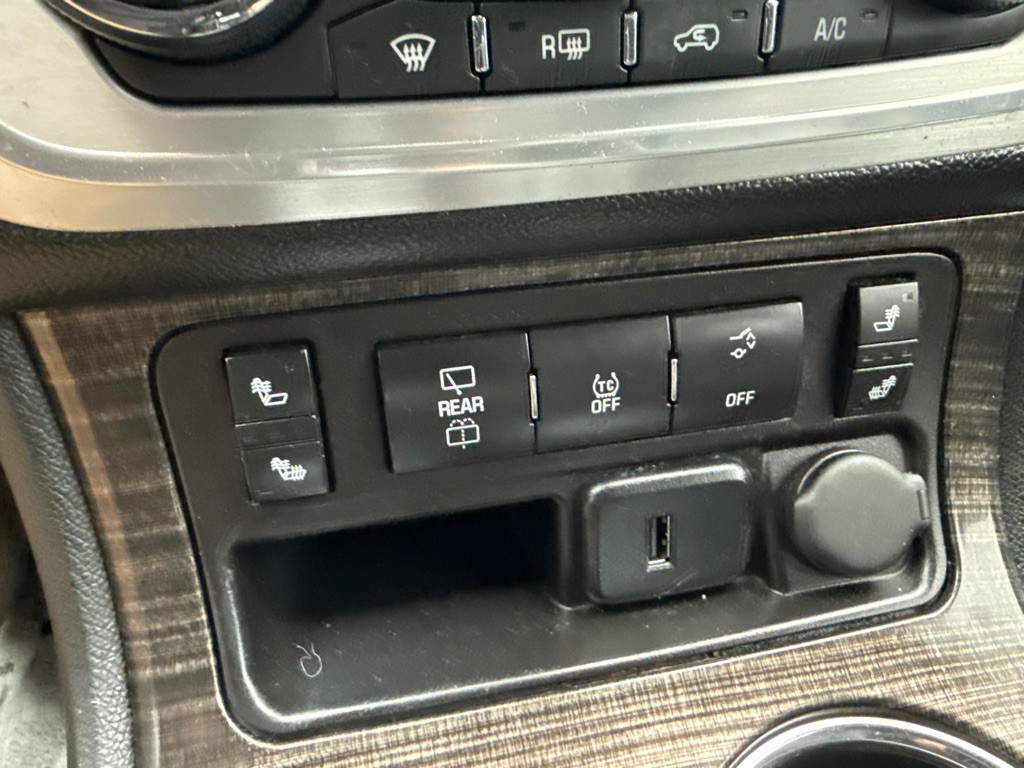 2017 GMC Acadia Image 27