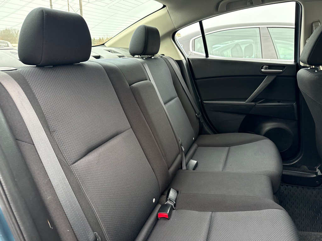 2011 Mazda Mazda3 Image 13
