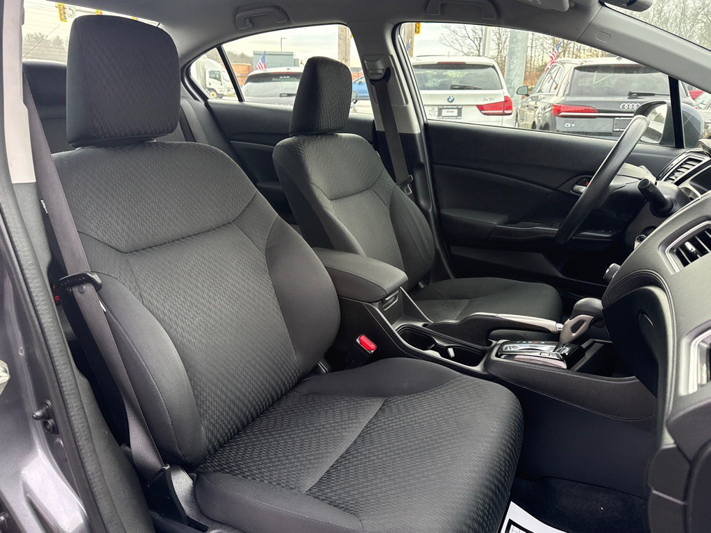 2015 Honda Civic Image 18