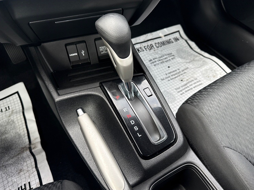 2015 Honda Civic Image 28