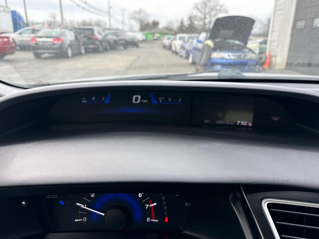 2015 Honda Civic Image 36