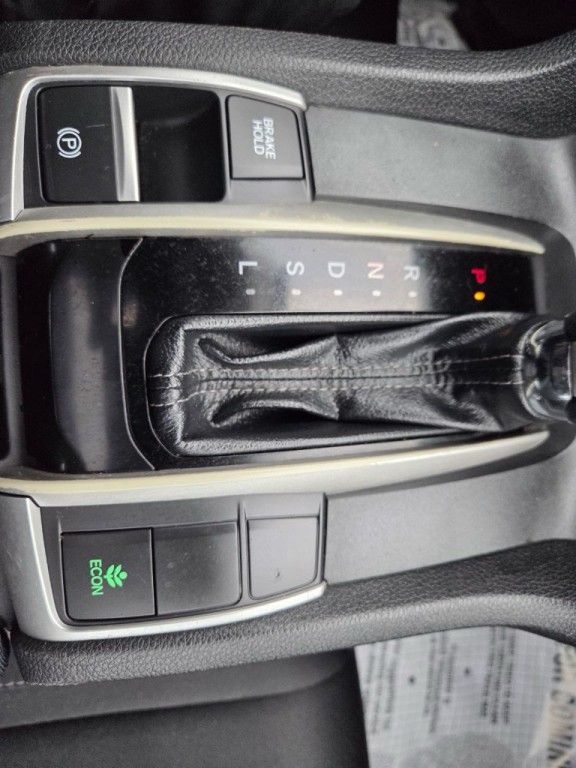 2017 Honda Civic Image 27