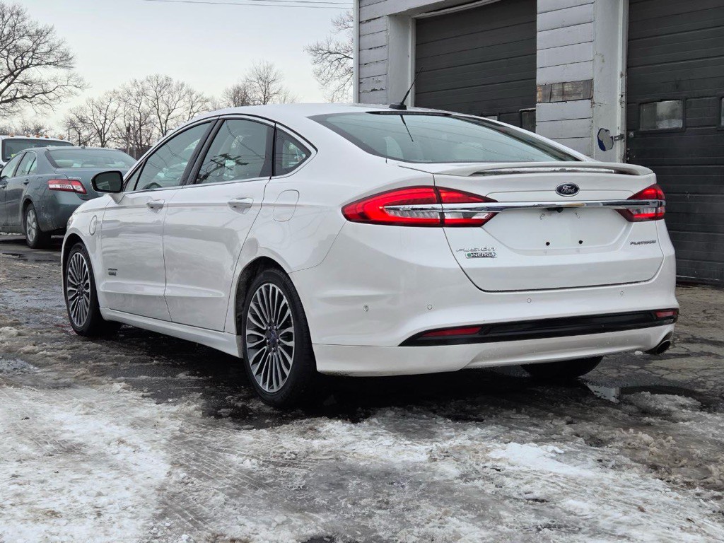 2017 Ford Fusion Image 3