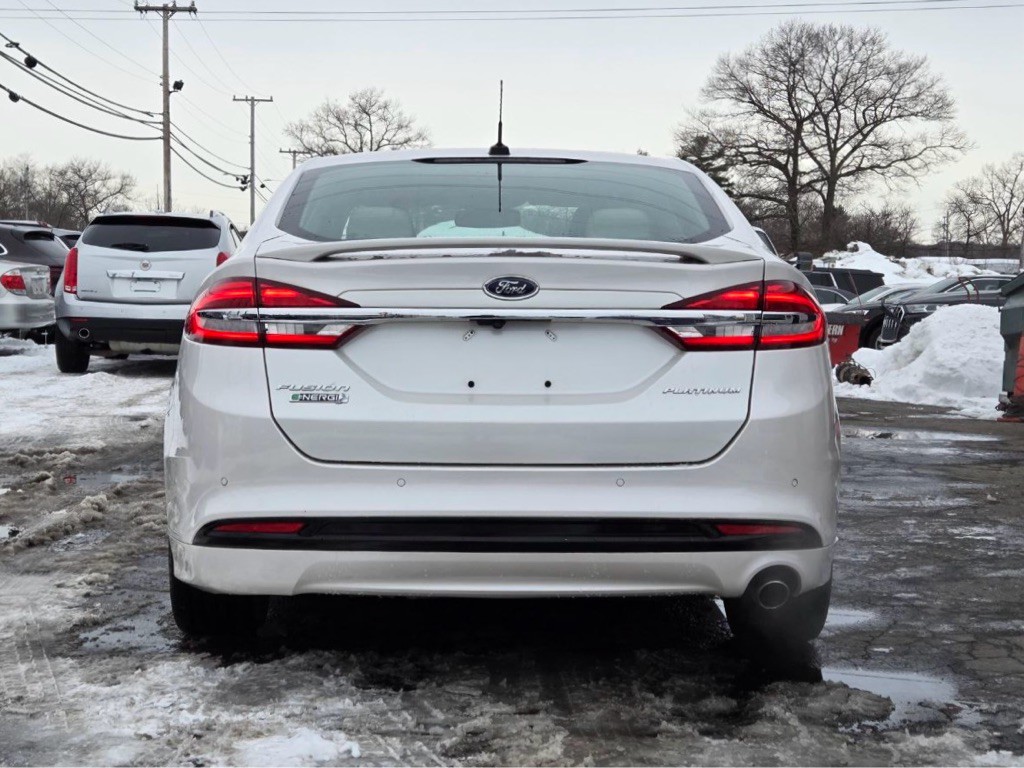2017 Ford Fusion Image 4