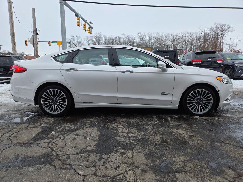 2017 Ford Fusion Image 6