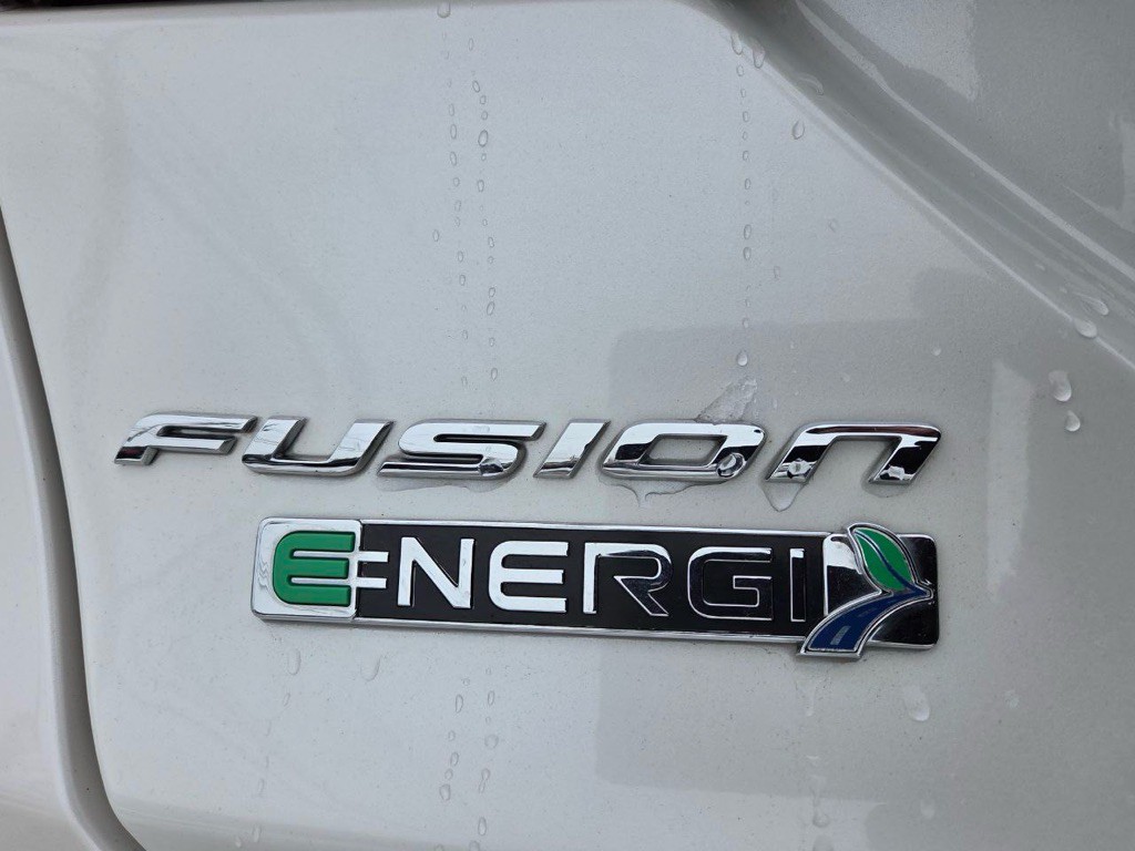2017 Ford Fusion Image 11