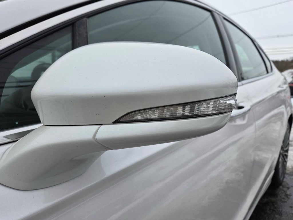 2017 Ford Fusion Image 14