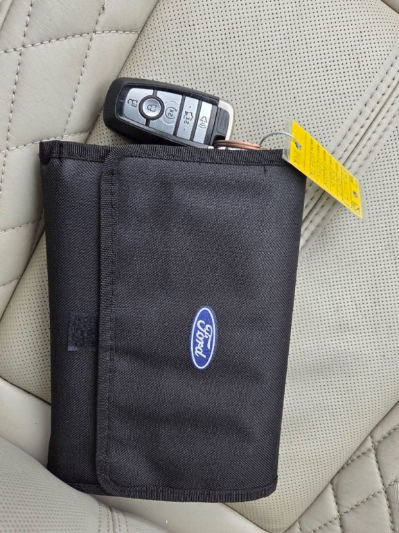 2017 Ford Fusion Image 20