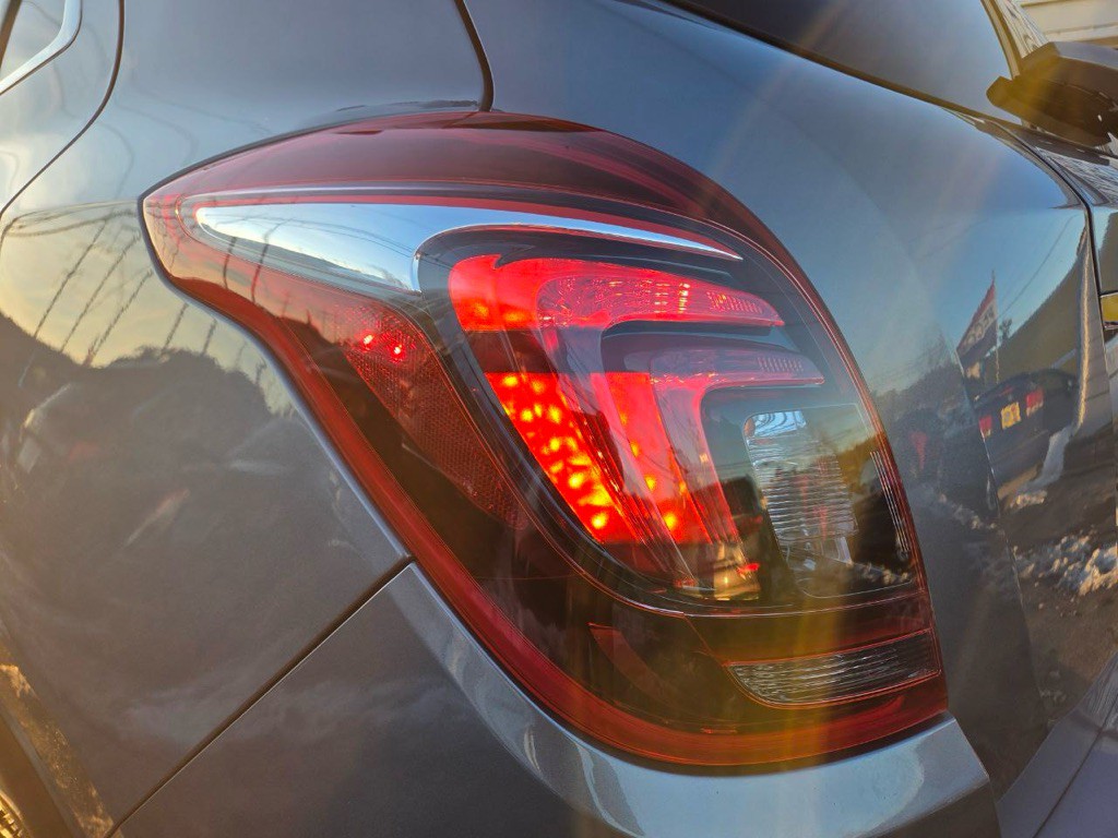 2019 Buick Enclave Image 13