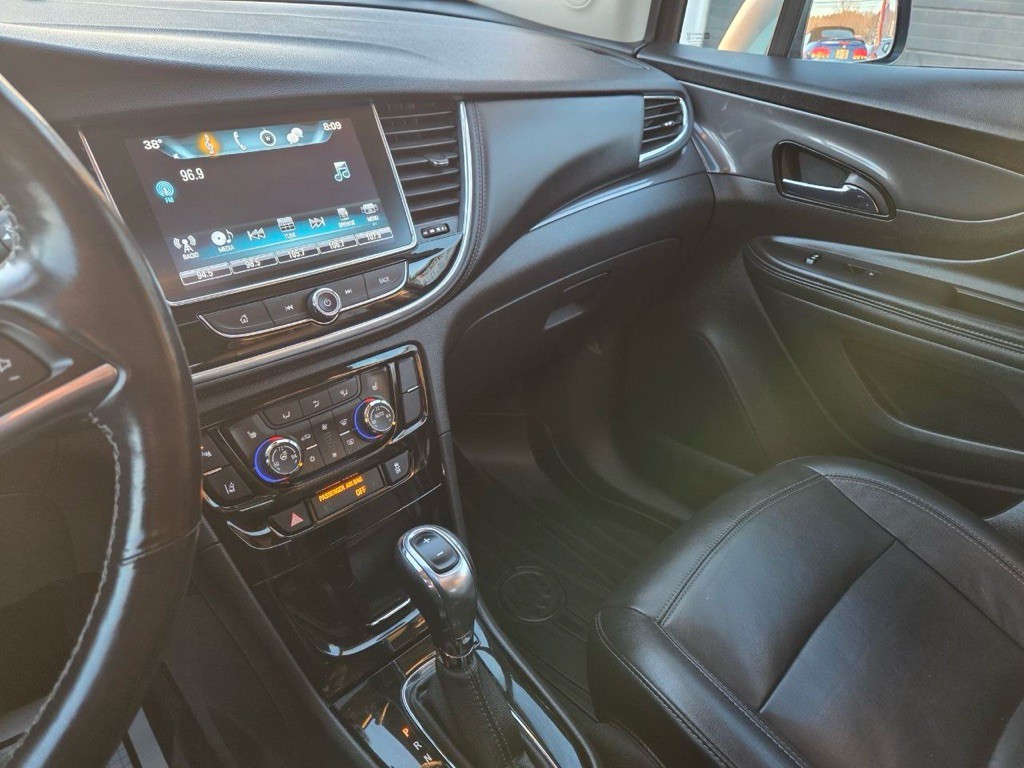 2019 Buick Enclave Image 31