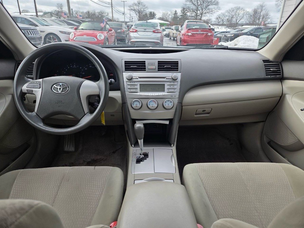 2010 Toyota Camry Image 15