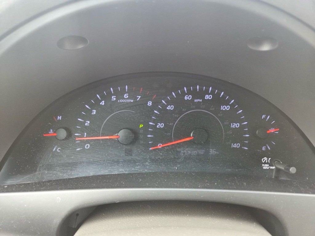 2010 Toyota Camry Image 17