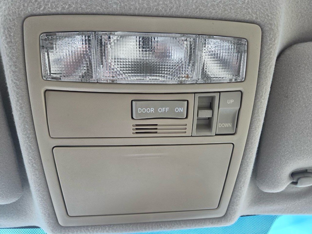 2010 Toyota Camry Image 20