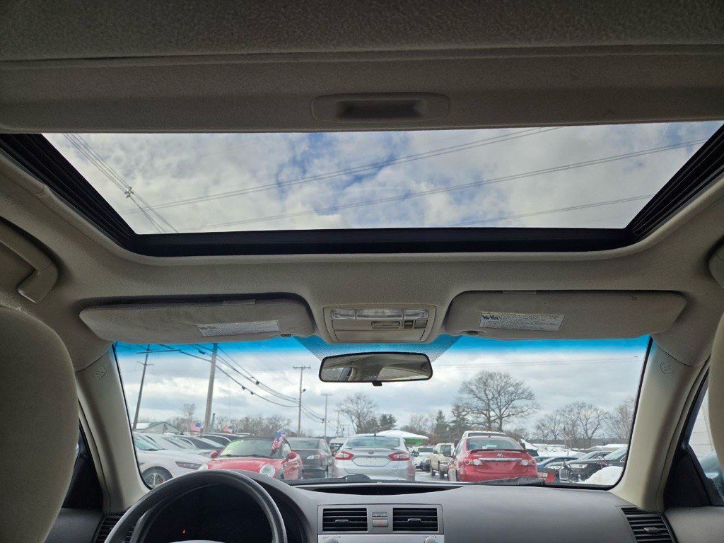 2010 Toyota Camry Image 23