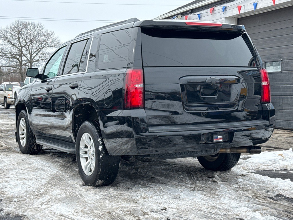 2017 Chevrolet Tahoe Image 3