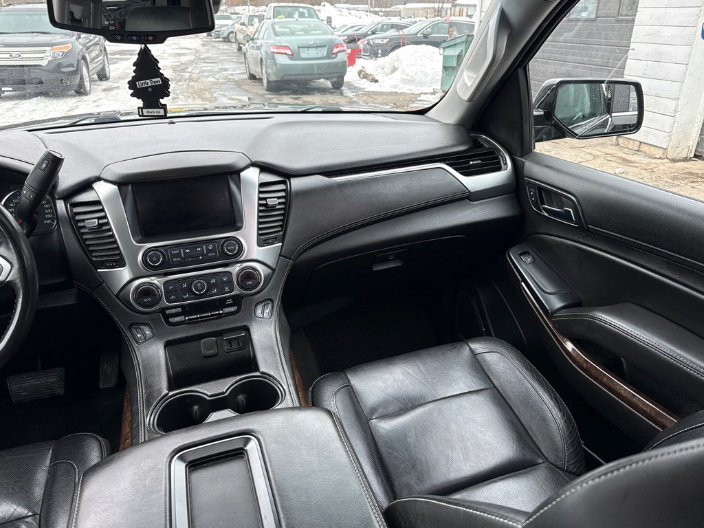 2017 Chevrolet Tahoe Image 20