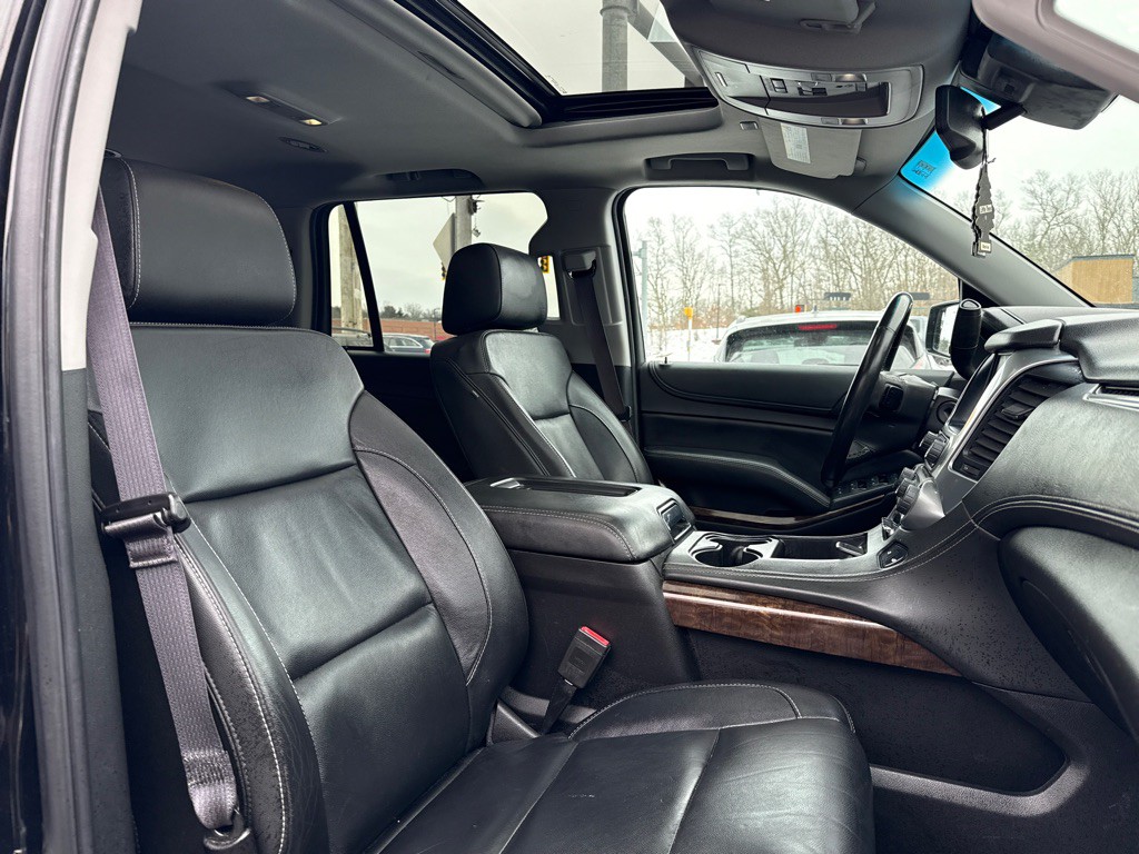 2017 Chevrolet Tahoe Image 30