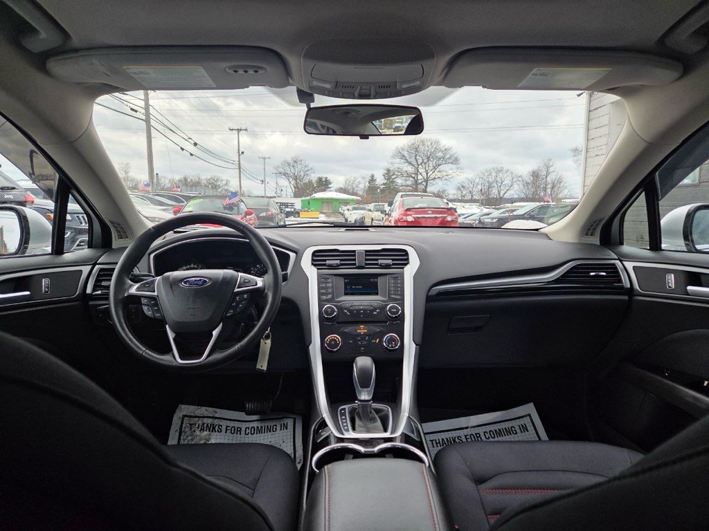 2015 Ford Fusion Image 26