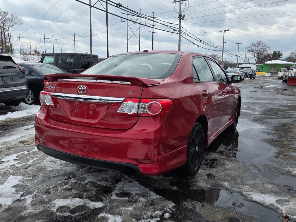 2012 Toyota Corolla Image 5