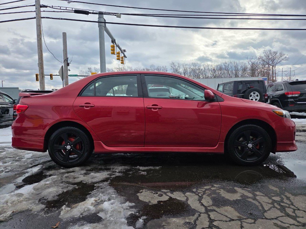2012 Toyota Corolla Image 6