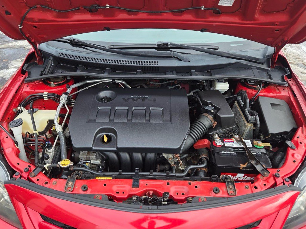 2012 Toyota Corolla Image 9