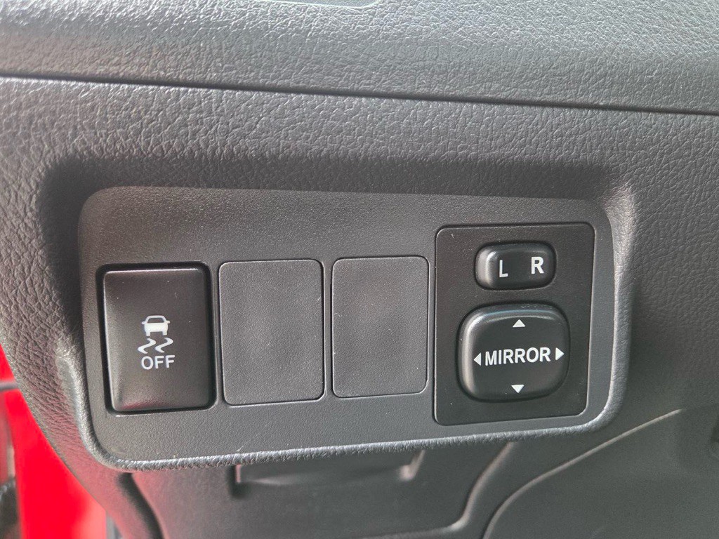 2012 Toyota Corolla Image 24