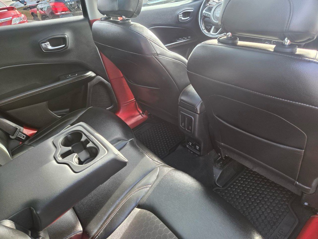 2018 Jeep Compass Image 14