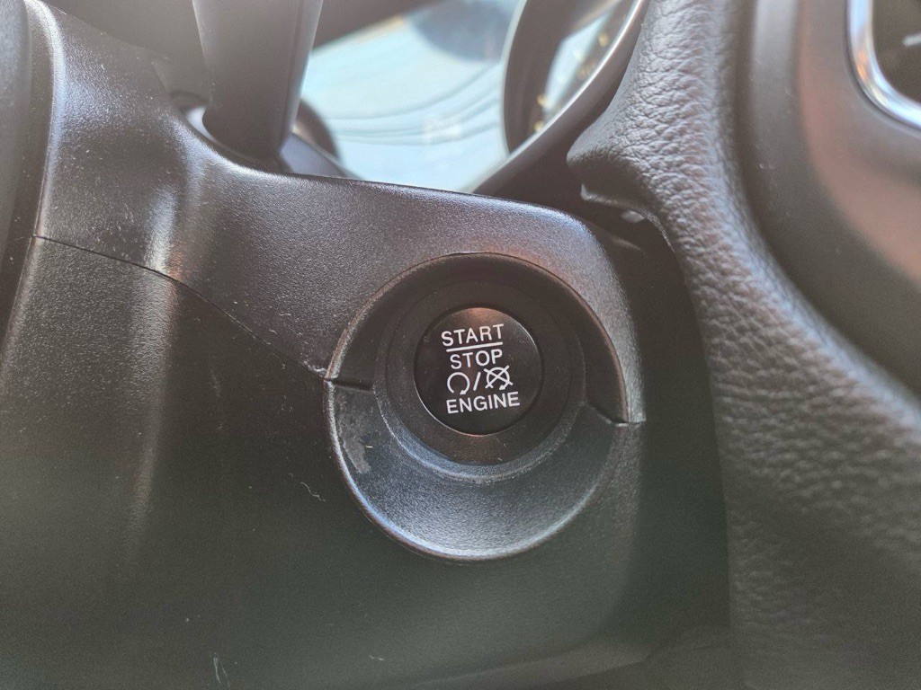 2018 Jeep Compass Image 24